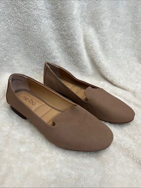 me too Taupe-Brown Women's Slip-On Flats